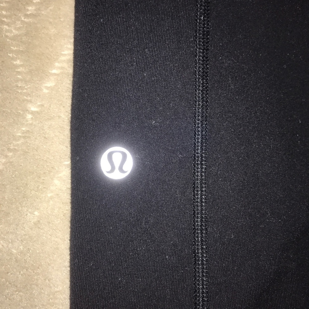 Lululemon leggings - Picture 3 of 4